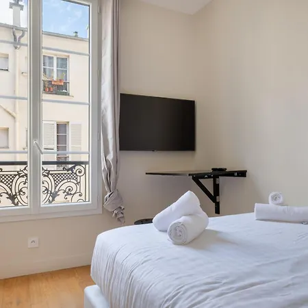 Feriehus Cozy And 2bdr Modern In 10th
